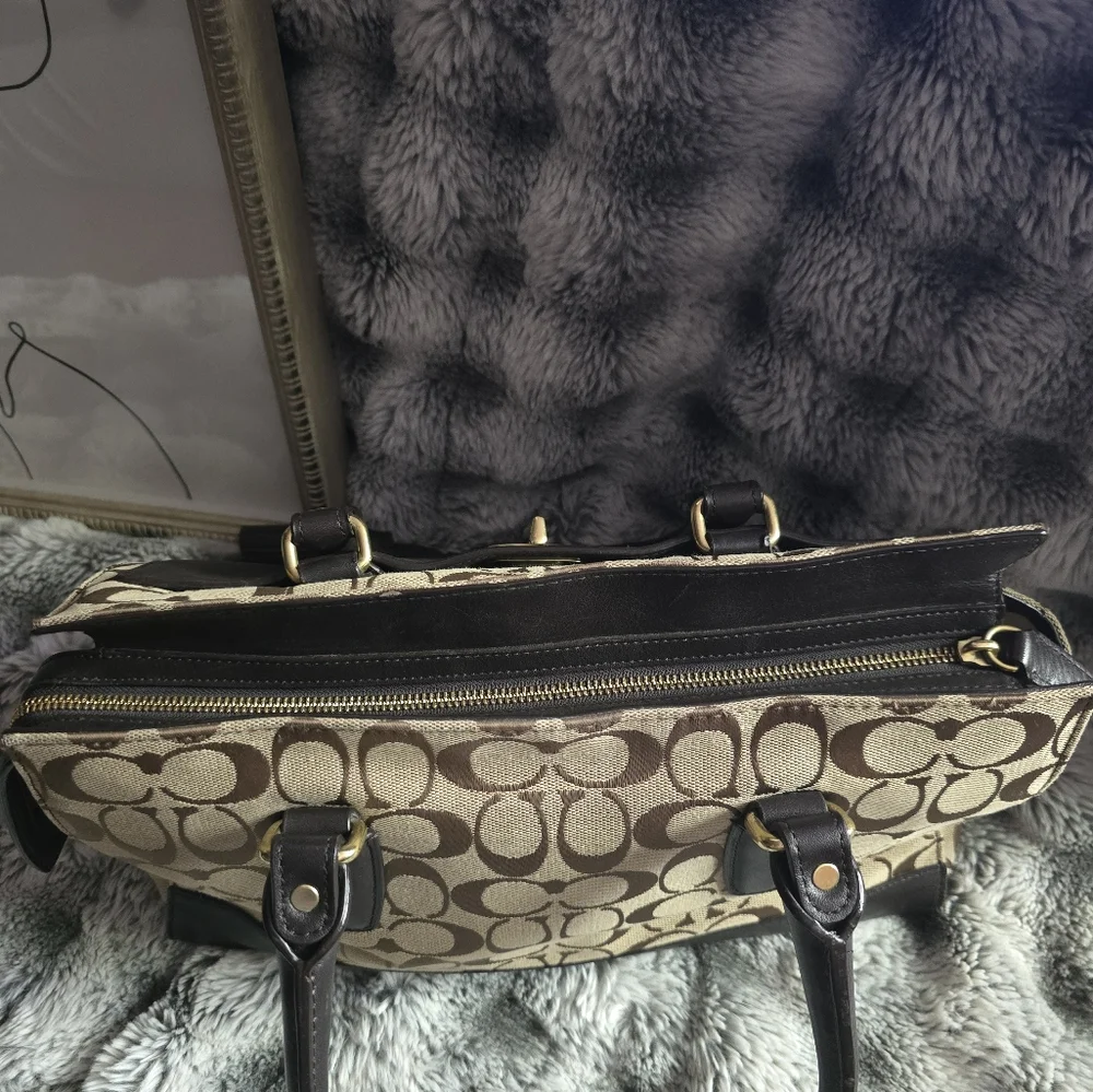 Coach Brown and Tan Legacy Bag and Matching Wallet - Picture 7 of 12